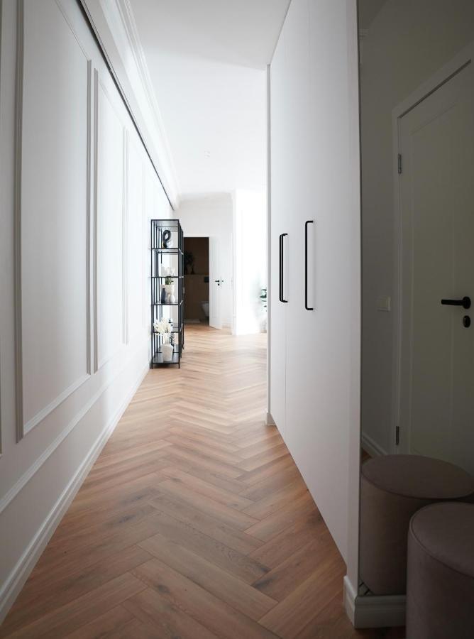 Cozy Apartment In The Quiet Center Of Riga Esterno foto