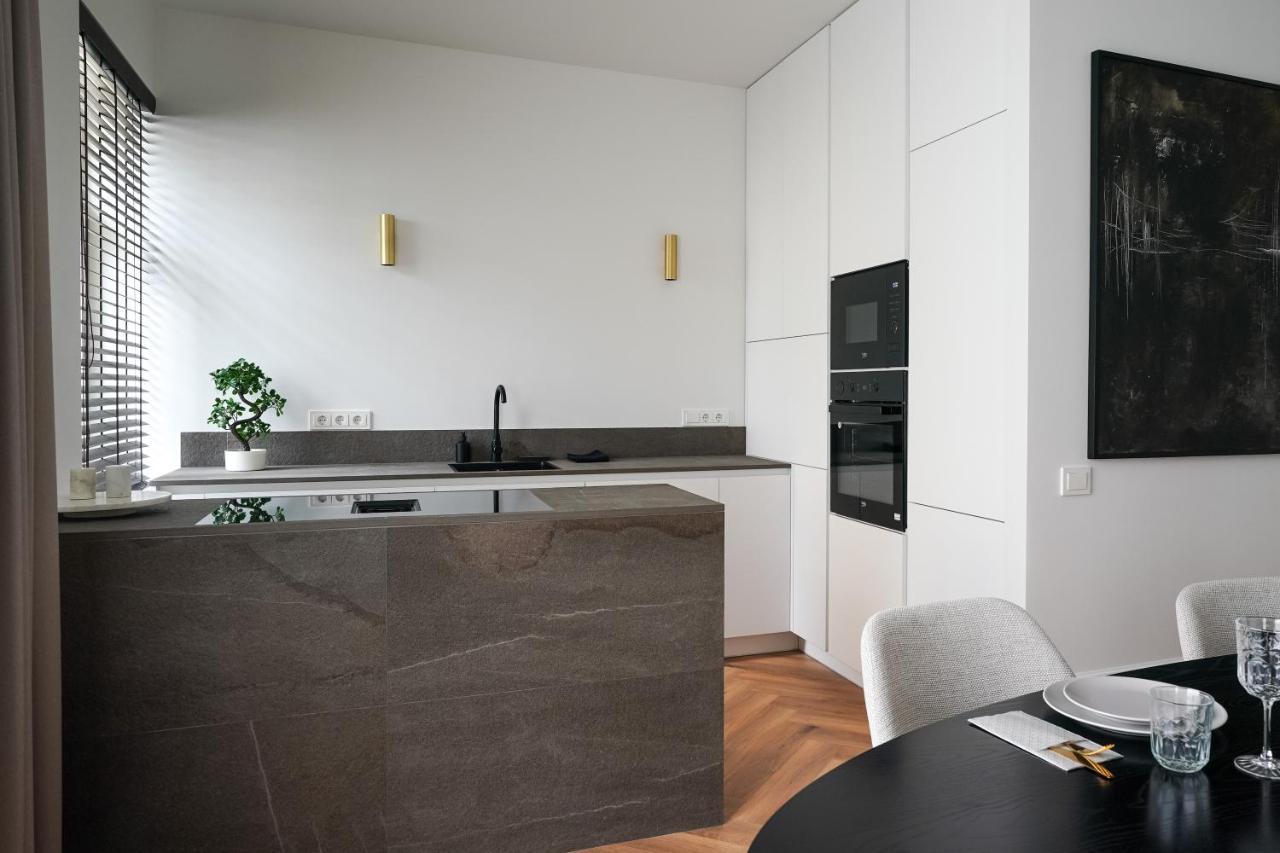 Cozy Apartment In The Quiet Center Of Riga Esterno foto